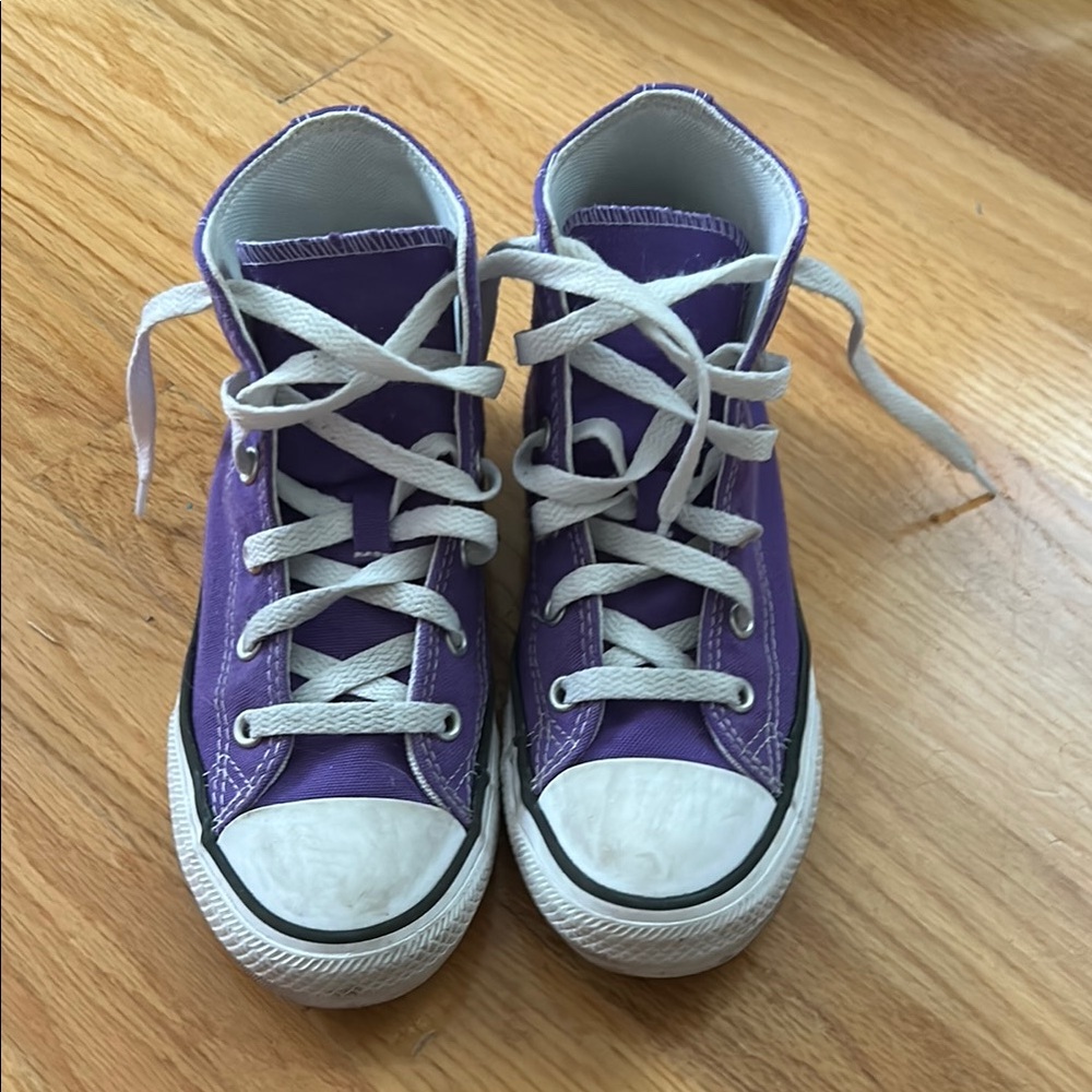 Converse shoes